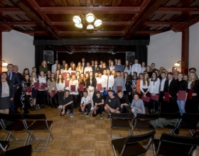 Uroczyste wręczenie stypendiów Burmistrza