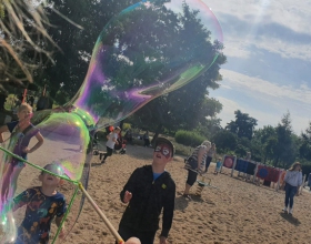 d9abd81a-9c47-40cc-b7e0-