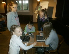 OLYMPUS DIGITAL CAMERA