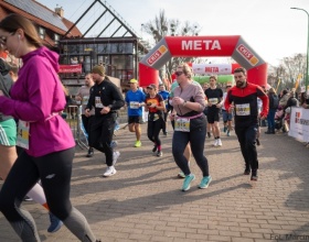 Polmaraton-Pruszcz-95