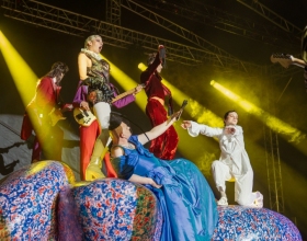 FK - Scena Letnia Teatru Wybrzeże „Bunbury. Komedia dla ludzi bez poczucia humoru" - 20.07.2024