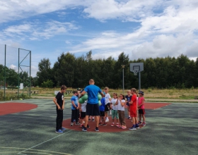 ab027514-d4a3-459d-ae1c-