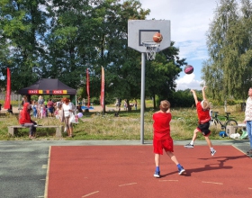 d9290a65-e3b6-4cb5-a353-2e26f44df9