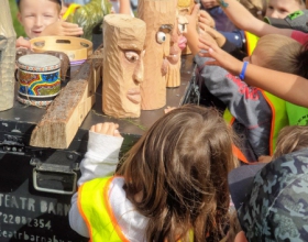 photo5850177423944038679