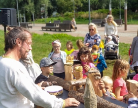 photo5850177423944038682