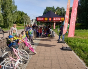 photo5850177423944038889