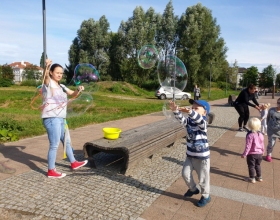 photo5850177423944038910