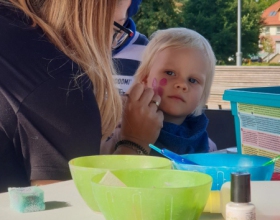 photo5850177423944038933