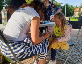 photo5850177423944038942