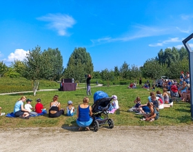 0f5ddd51-9a11-4528-ad70-2db7e8d8018d