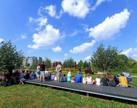 1beb3e73-6f27-4c40-9c73-1fe309891384