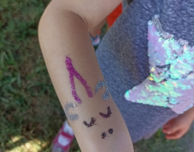 a6b2ec50-a8fd-4dad-82b7-6e6a93630677